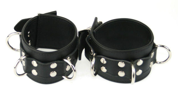 Leather Wrist Restraints with D-rings (style 1)